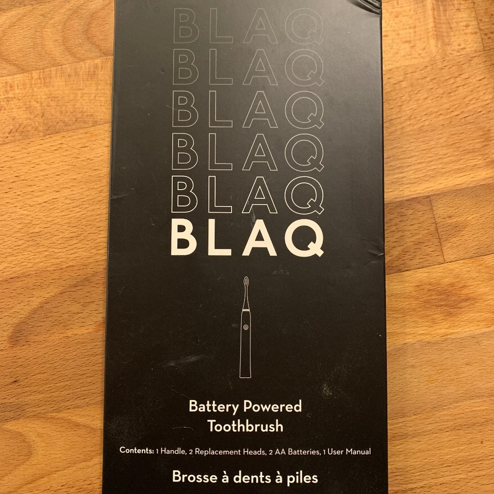 Blaq battery powered toothbrush